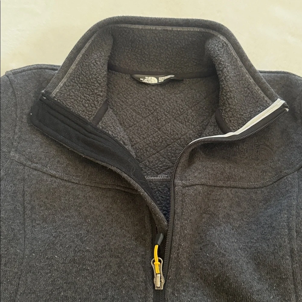 The North Face Women's Black Ski Jacket - Picture 4 of 11